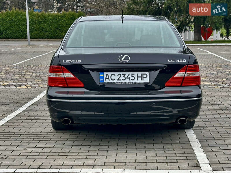 Седан Lexus LS 2004 в Луцке
