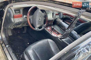 Седан Lexus LS 2007 в Луцке