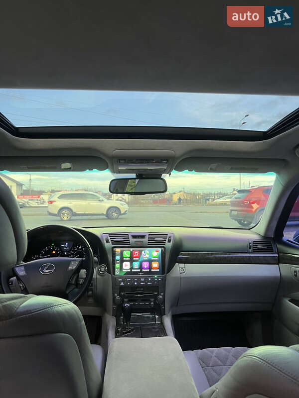 Седан Lexus LS 2008 в Виннице