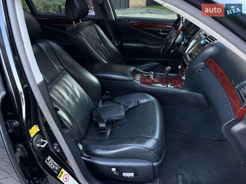 Седан Lexus LS 2007 в Івано-Франківську фото 28 Седан Lexus LS 2007 в Івано-Франківську