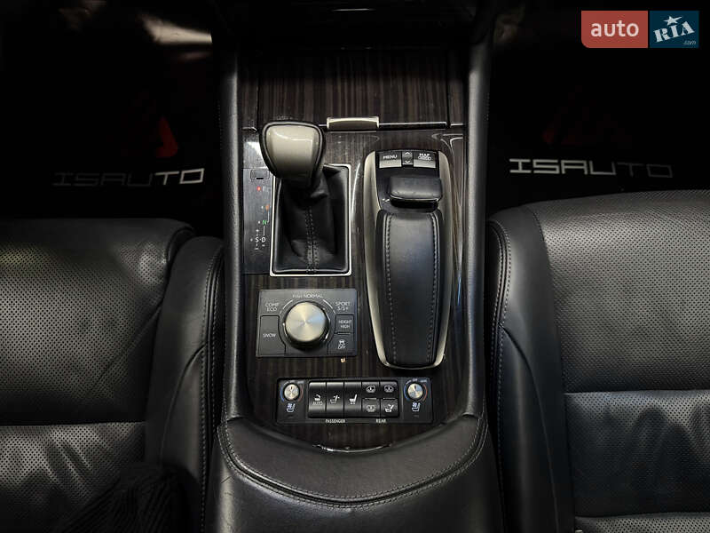 Седан Lexus LS 2013 в Одессе