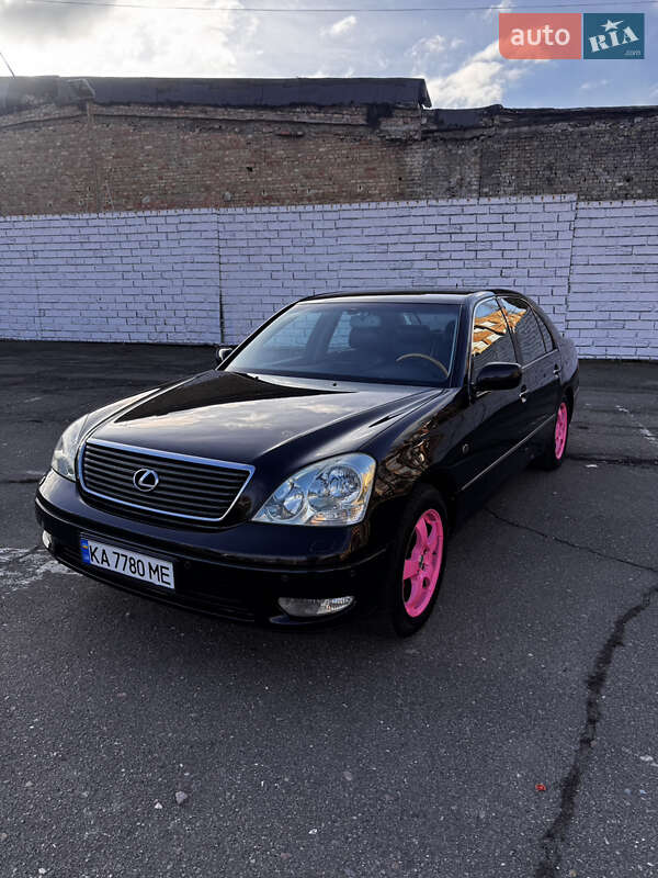 Lexus LS 2001