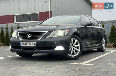 Седан Lexus LS 2007 в Луцке