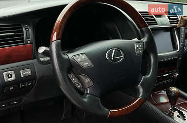 Седан Lexus LS 2007 в Луцке