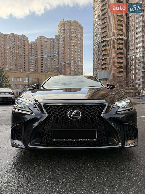 Седан Lexus LS 2018 в Киеве