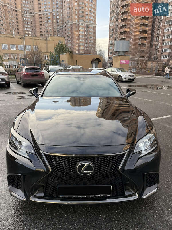 Седан Lexus LS 2018 в Киеве