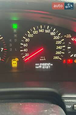 Седан Lexus LS 2003 в Киеве