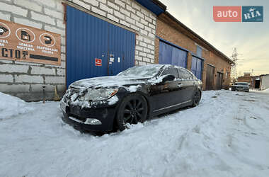 Седан Lexus LS 2007 в Виннице