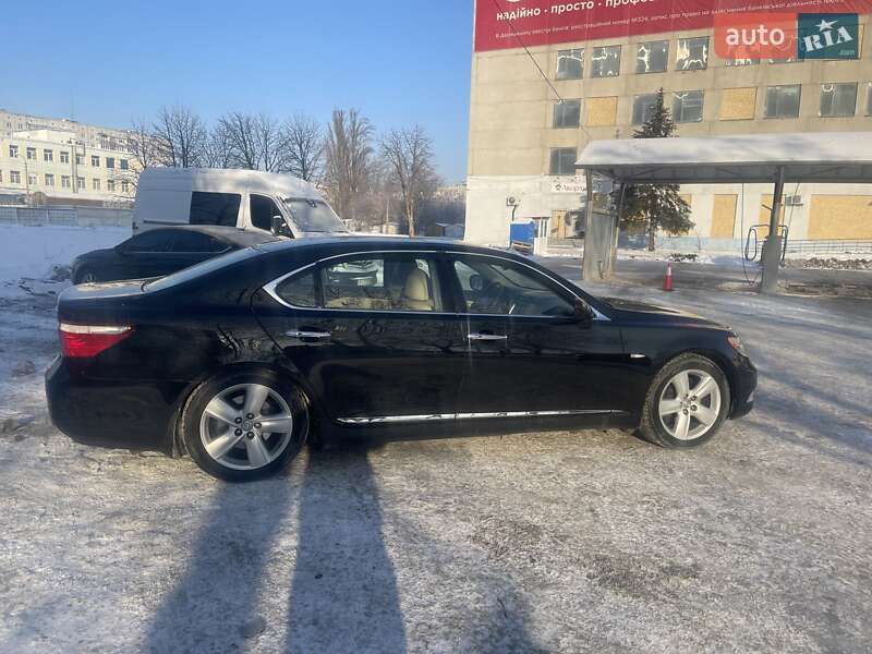 Седан Lexus LS 2007 в Белой Церкви