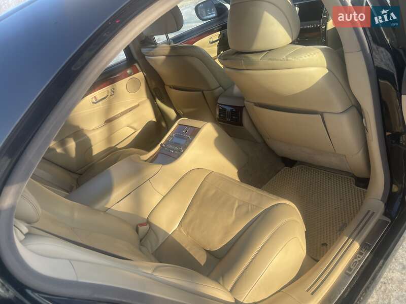 Седан Lexus LS 2007 в Белой Церкви