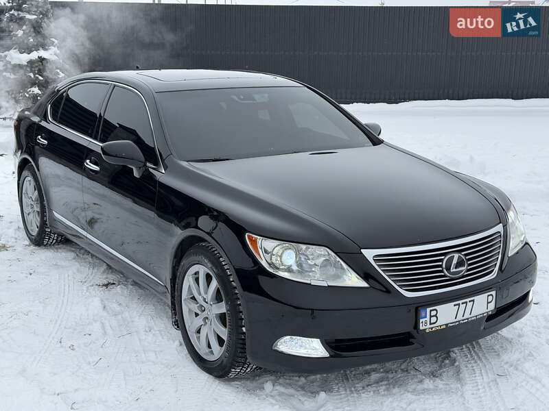 Седан Lexus LS 2007 в Вараше фото 9 Седан Lexus LS 2007 в Вараше