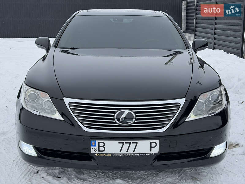 Седан Lexus LS 2007 в Вараше фото 16 Седан Lexus LS 2007 в Вараше