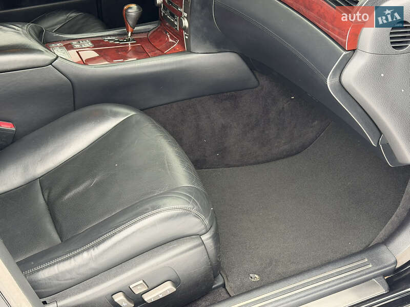 Седан Lexus LS 2007 в Вараше фото 38 Седан Lexus LS 2007 в Вараше