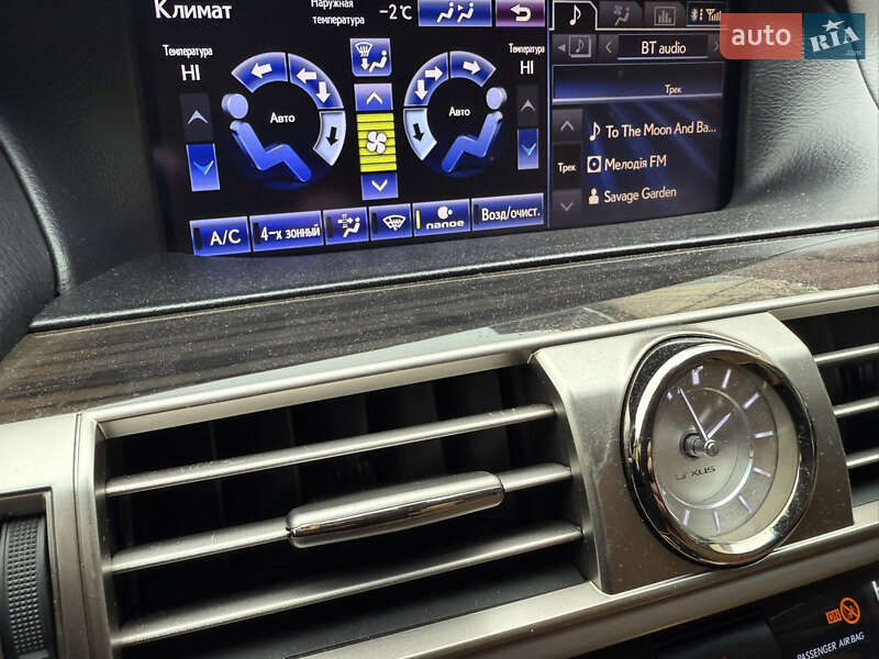 Седан Lexus LS 2012 в Умани