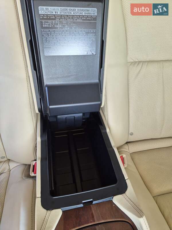 Седан Lexus LS 2013 в Киеве