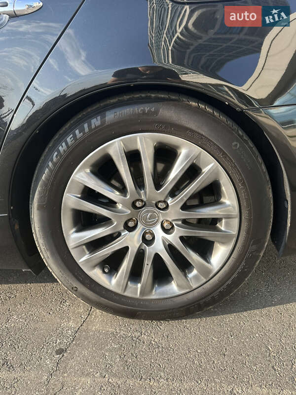 Седан Lexus LS 2013 в Днепре
