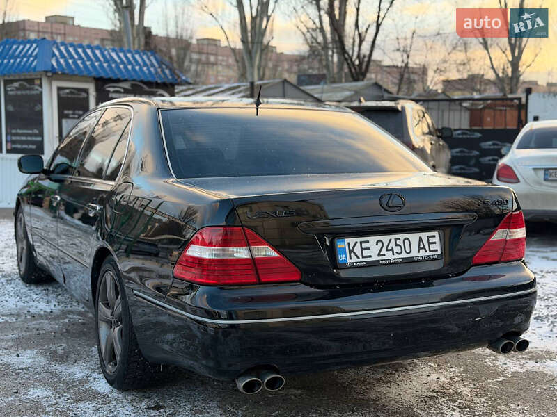 Седан Lexus LS 2004 в Дніпрі