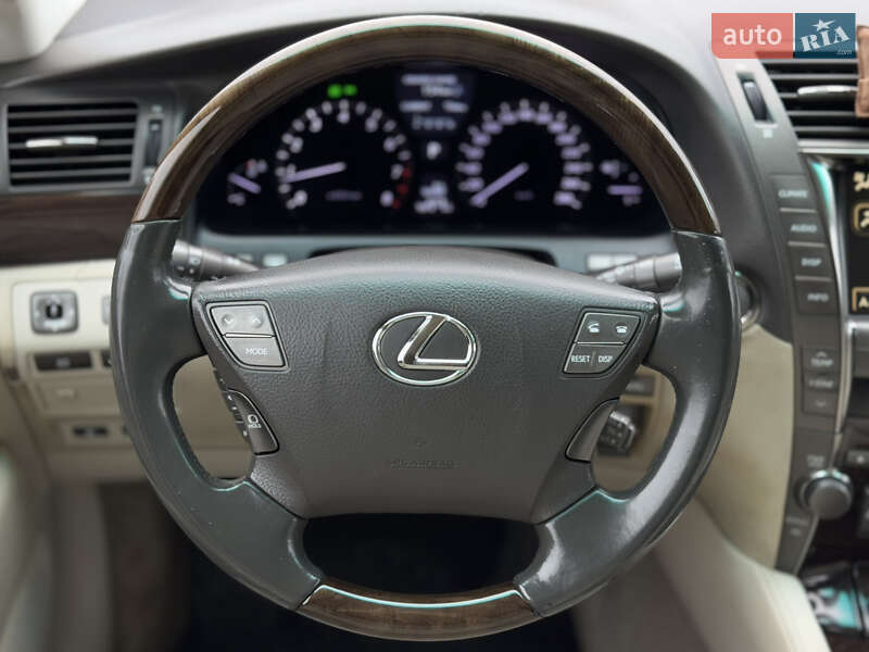 Седан Lexus LS 2007 в Бердичеве фото 21 Седан Lexus LS 2007 в Бердичеве