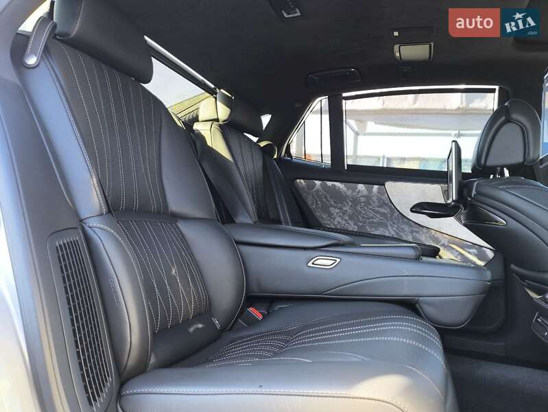 Седан Lexus LS 2021 в Києві
