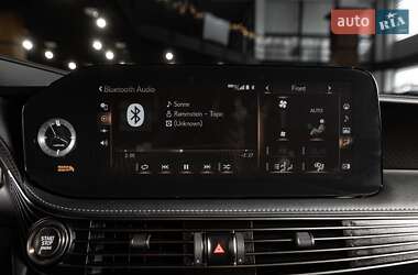 Седан Lexus LS 2021 в Одесі