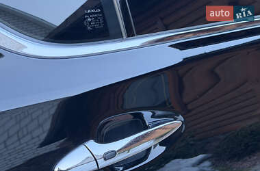 Седан Lexus LS 2007 в Вараше