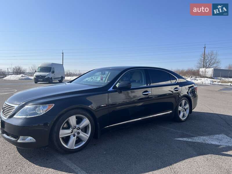 2008 Lexus LS, VIN JTHGM46F705021466:plate — фото 1 (autoria)
