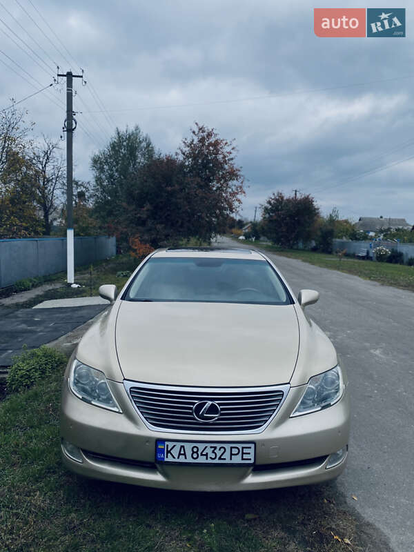 Седан Lexus LS 2006 в Белой Церкви