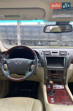 Седан Lexus LS 2006 в Белой Церкви