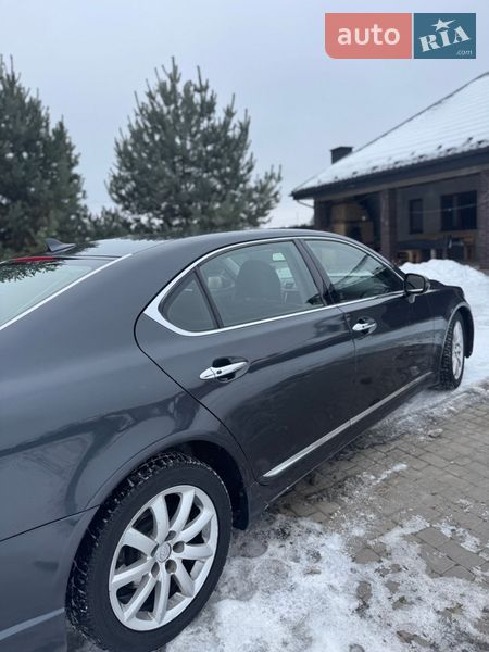 Седан Lexus LS 2007 в Ковеле
