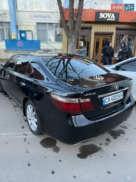 Седан Lexus LS 2006 в Могилев-Подольске