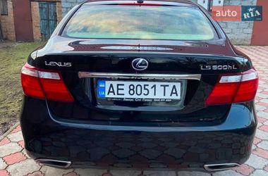Седан Lexus LS 2008 в Апостолово