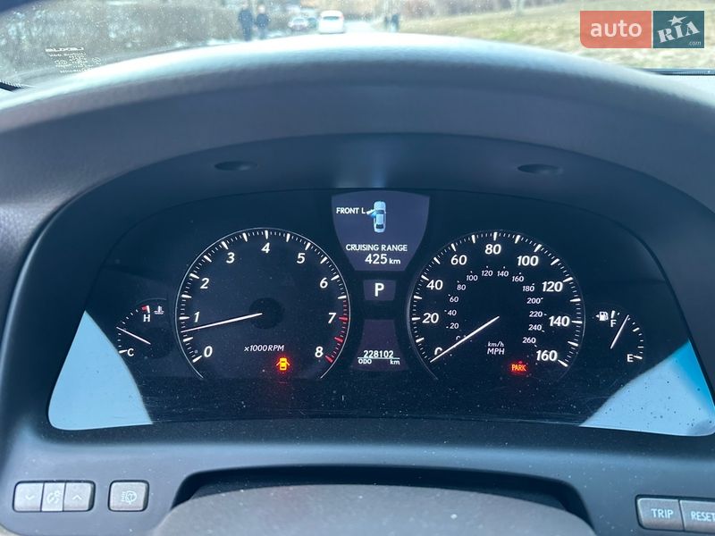 Седан Lexus LS 2008 в Тернополе