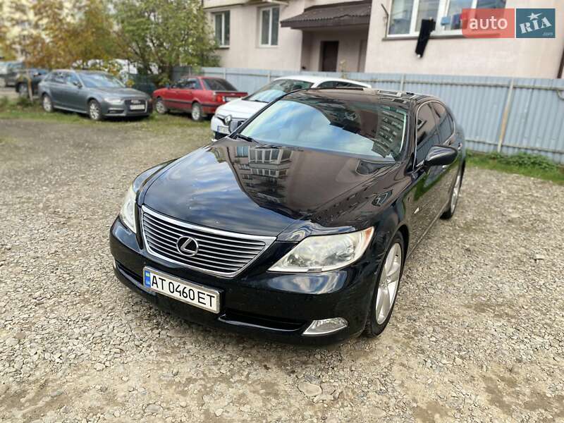 Седан Lexus LS 2008 в Ивано-Франковске