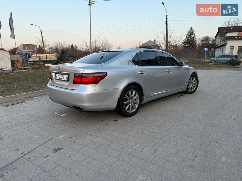 Седан Lexus LS 2007 в Ивано-Франковске
