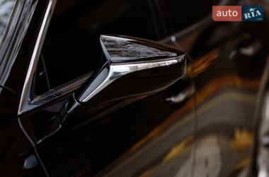 Седан Lexus LS 2018 в Ивано-Франковске