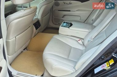 Седан Lexus LS 2007 в Киеве