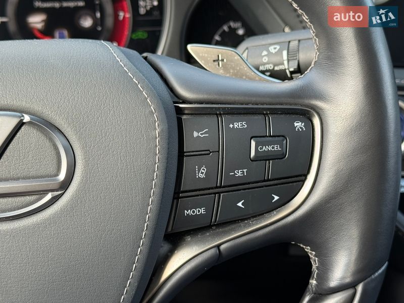 Седан Lexus LS 2021 в Києві