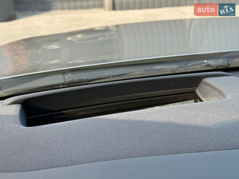 Седан Lexus LS 2021 в Києві