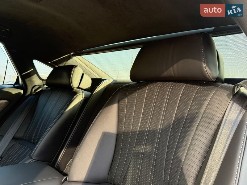 Седан Lexus LS 2021 в Києві