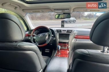 Седан Lexus LS 2007 в Києві