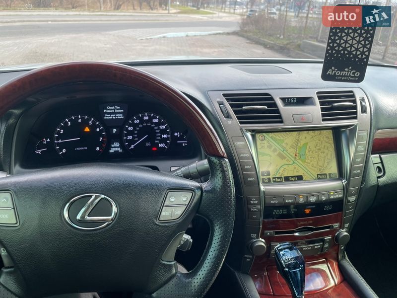 Седан Lexus LS 2007 в Києві