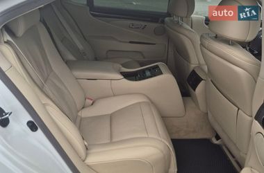 Седан Lexus LS 2013 в Киеве