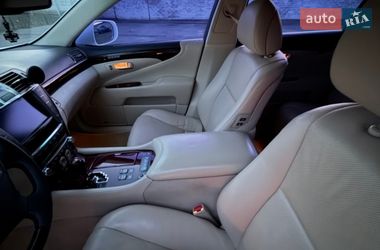 Седан Lexus LS 2010 в Сумах