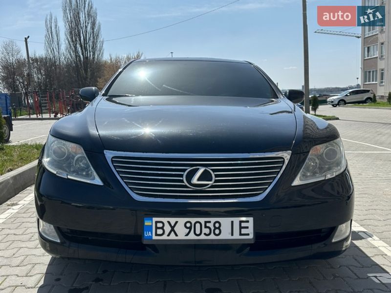 Седан Lexus LS 2008 в Хмельницком