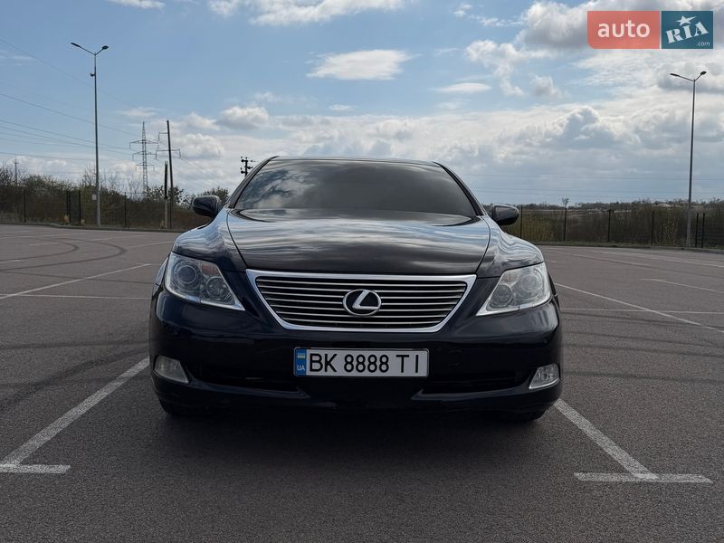 Lexus LS 2008