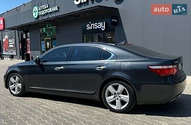 Седан Lexus LS 2007 в Врадіївці