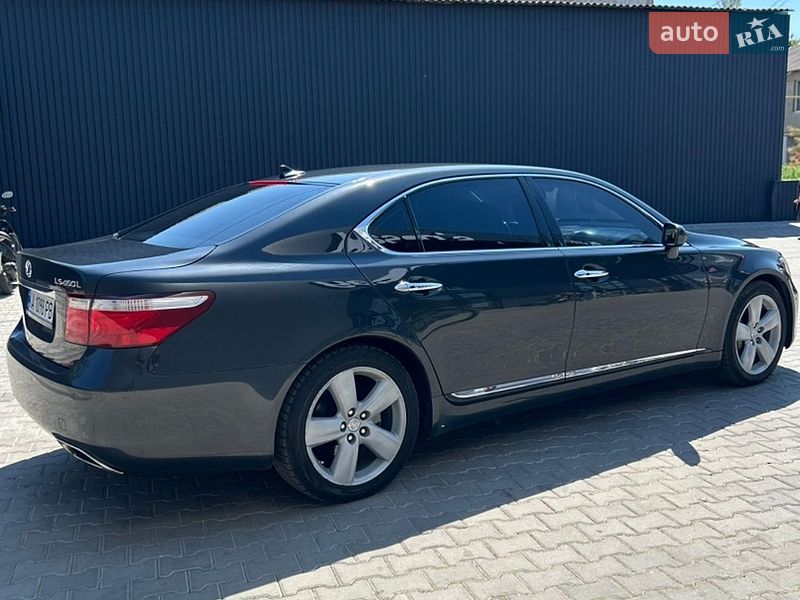 Седан Lexus LS 2007 в Врадіївці