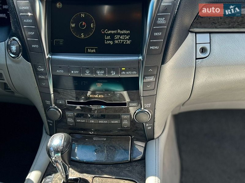 Седан Lexus LS 2007 в Врадіївці