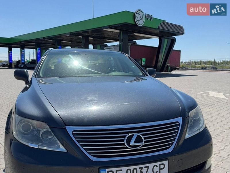 Lexus LS 2007