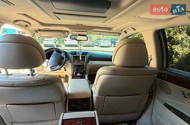 Седан Lexus LS 2007 в Луцке